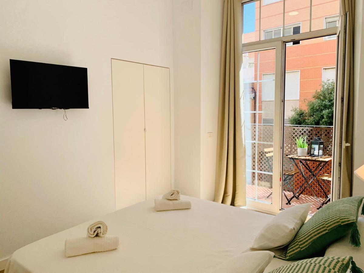 Homely Malaga Luxury Atarazanas Eksteriør bilde